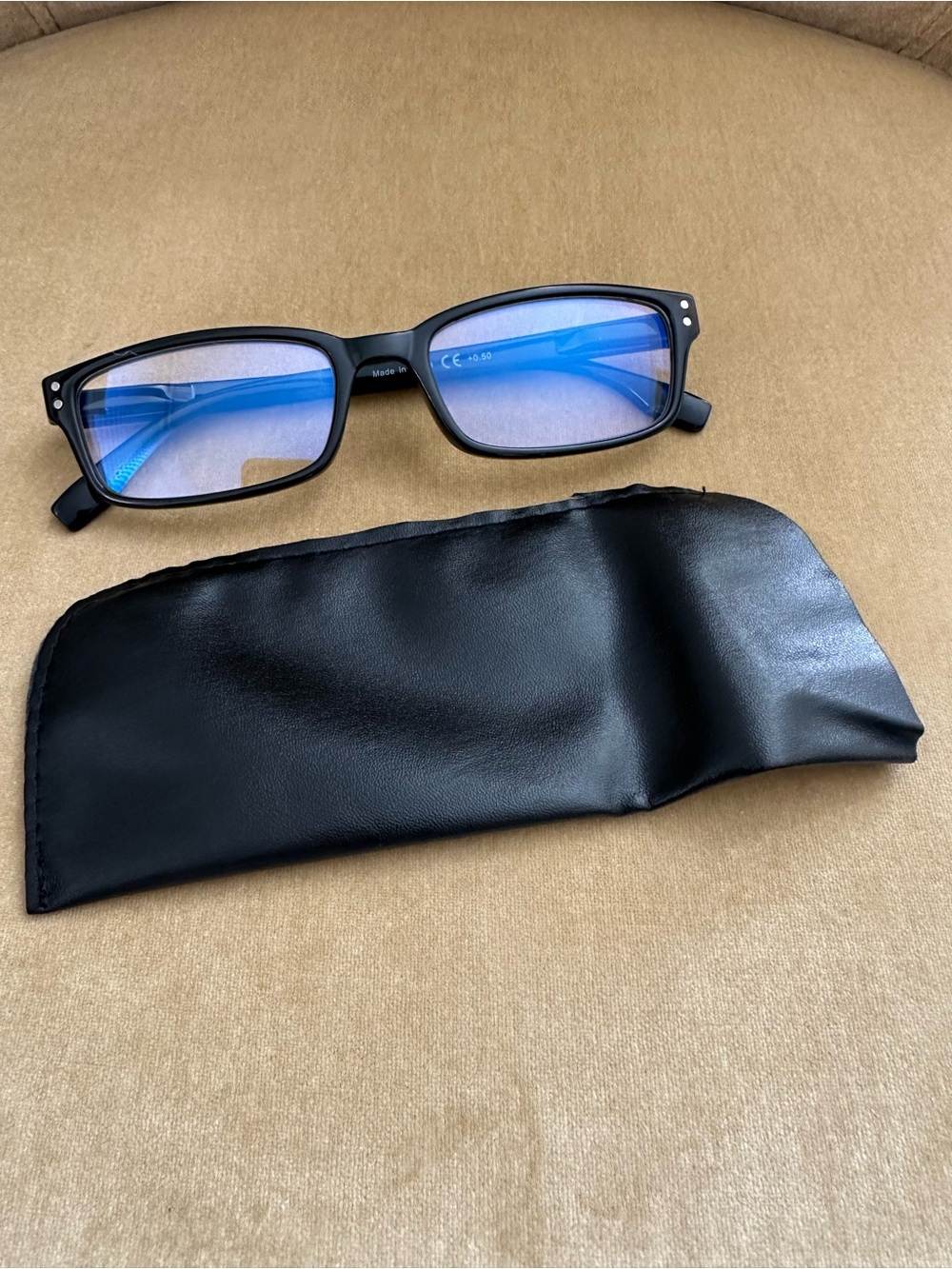 Black Rectangle Blue-Tinted Lens Glasses